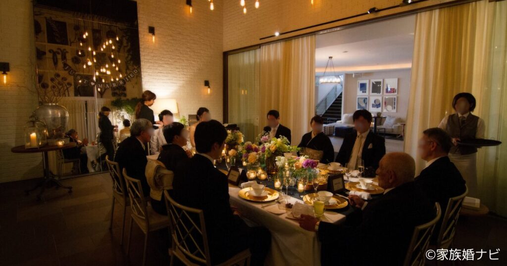 筆者の家族婚での写真